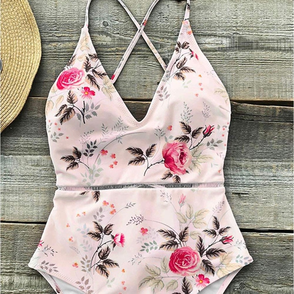 Cupshe Shallow Waters Print